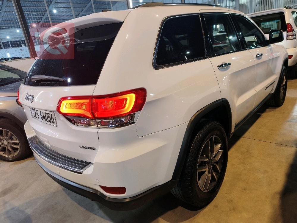 جيب جراند شيروكي